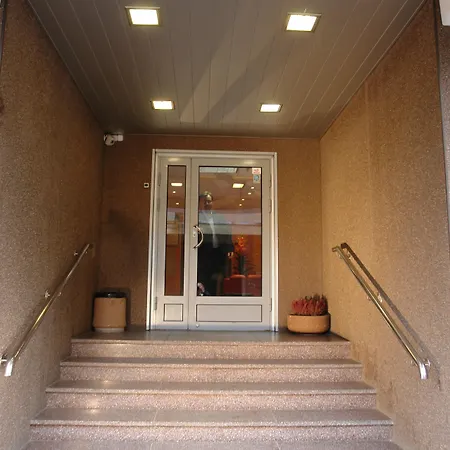 Dorell Hotel 2*